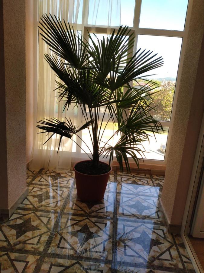 Sanzazila Hotel Gudauta Esterno foto