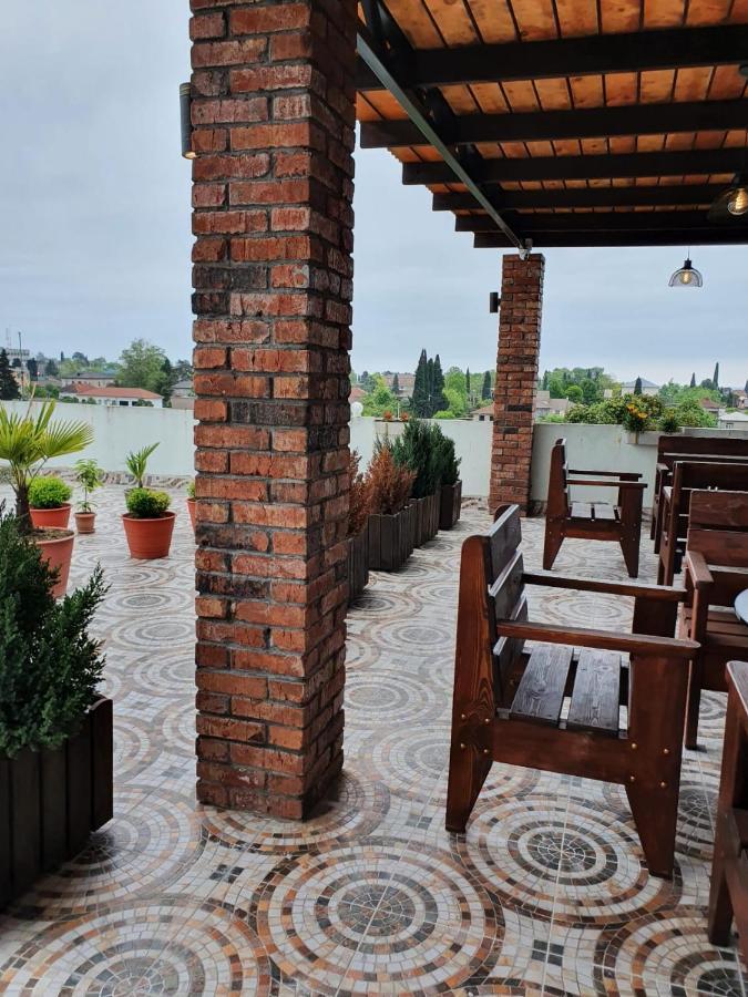 Sanzazila Hotel Gudauta Esterno foto
