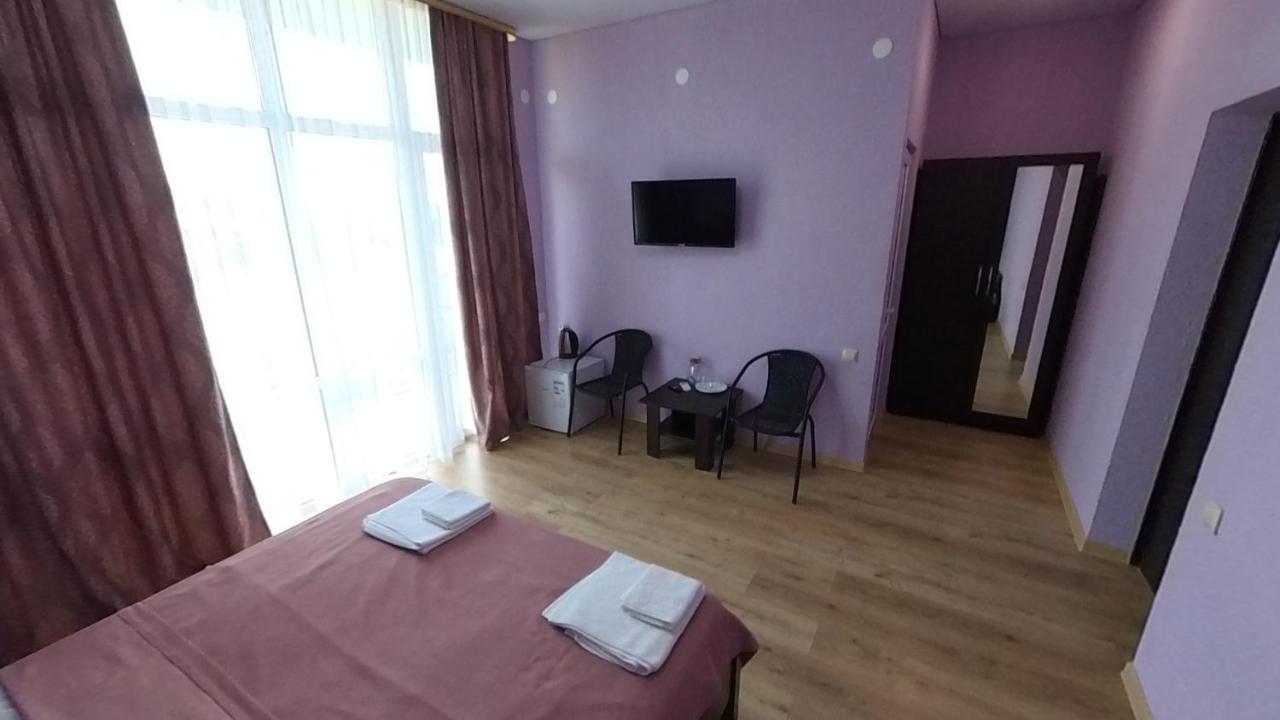 Sanzazila Hotel Gudauta Esterno foto